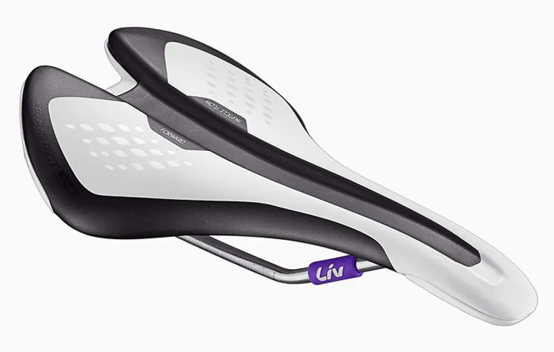 liv forward saddle
