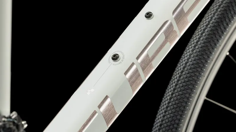 2024 Cube Nuroad WS - Light Grey / Rose-2