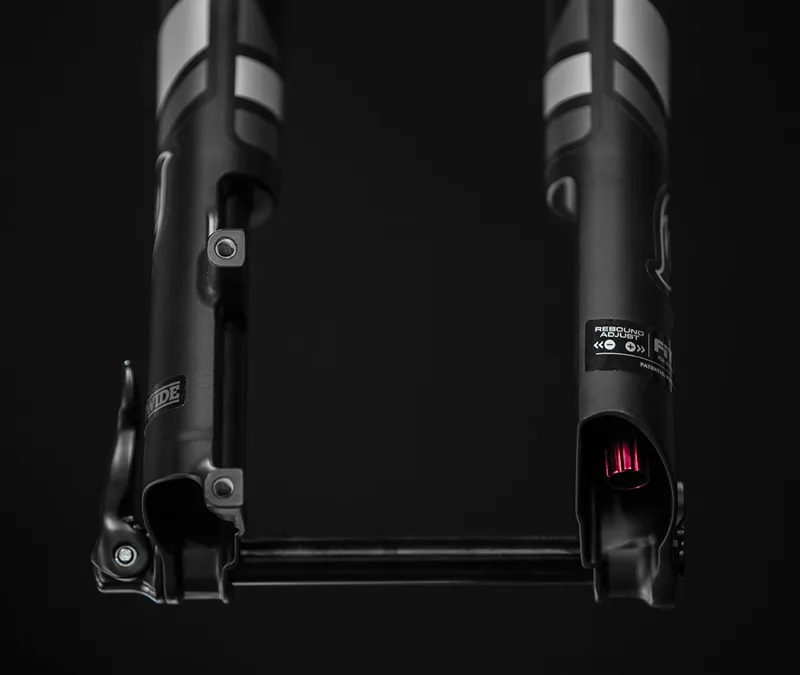 2017 FOX 32 A FLOAT 27.5 120 GRIP BLACK 15QRx100 1.5T