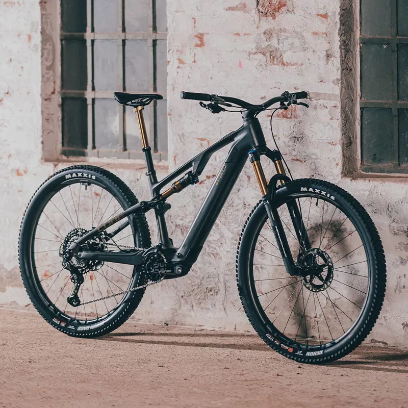 Cube AMS Hybrid One44 C:68 SLT - Electric Mountain Bike - Carbon / Gold Dust-1