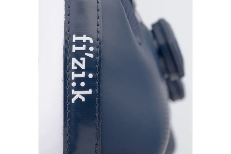 Fizik R3 Aria Road Shoe in White-7