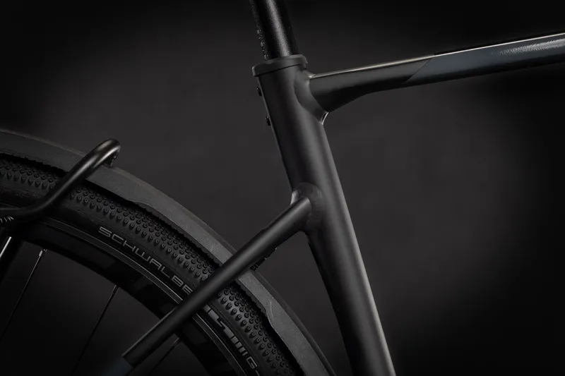 2021 Cube Nuroad Pro FE Road Bike in Grey-3