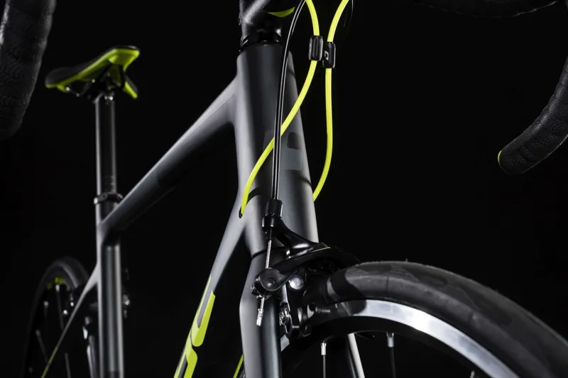 cube attain pro carbon
