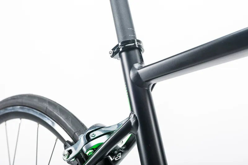 2017 CUBE ATTAIN BLACK/GREENCM-5