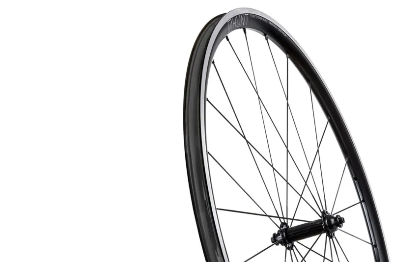 Hunt 4 Season Aero Wheelset in Black-4