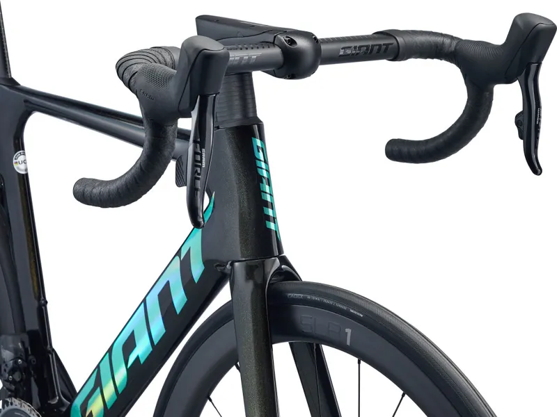 2022 Giant Propel Advanced Pro 0 Disc - Aero Road Bike - Panther-2
