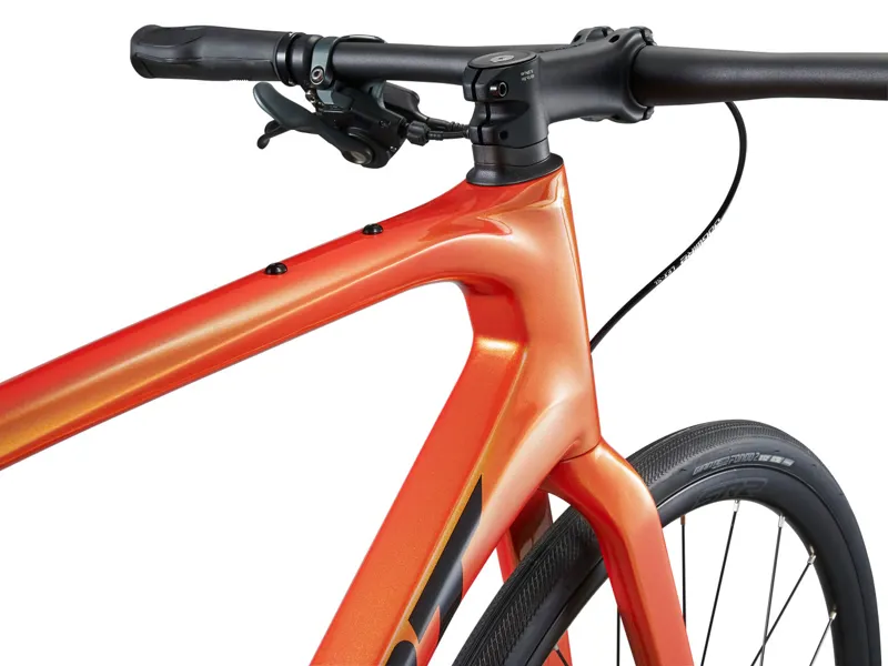 2024 Giant FastRoad Advanced 2 - Helios Orange-5