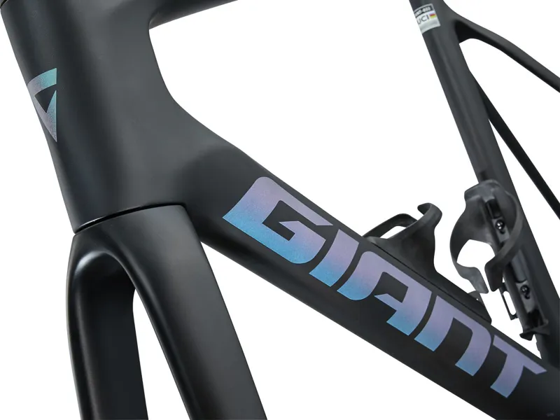 2024 Giant Propel Advanced Pro - Aero Road Frameset - Matte Carbon Smoke-3