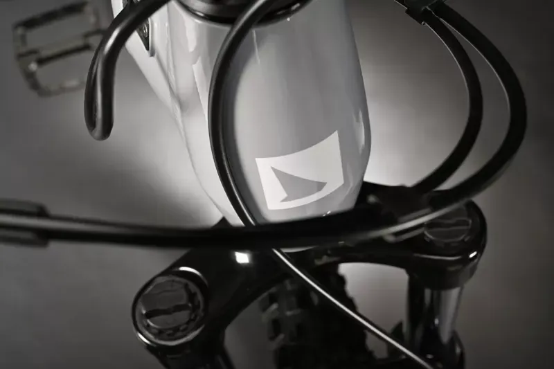 Haibike AllTrack 7 High Frame E-MTB in Urban Grey/White/Glossy-3