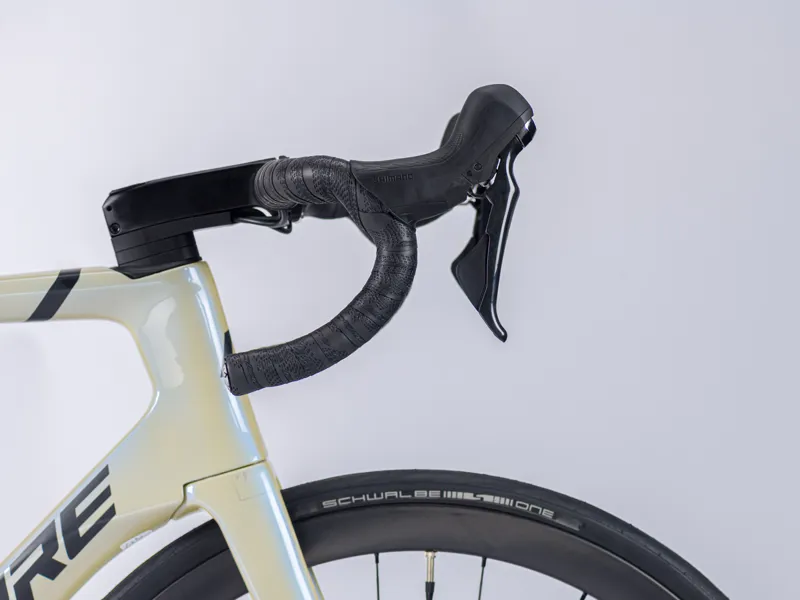 2021 Lapierre Aircode DRS 6.0 Carbon Road Bike in White-2