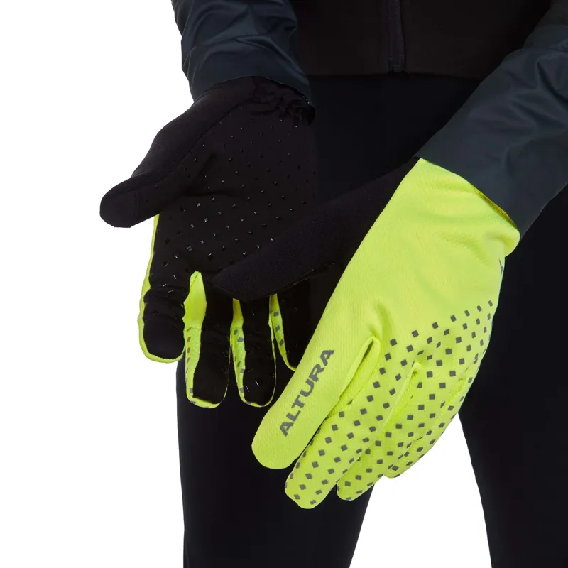 Altura Fleece Windproof Nightvision Gloves in Green