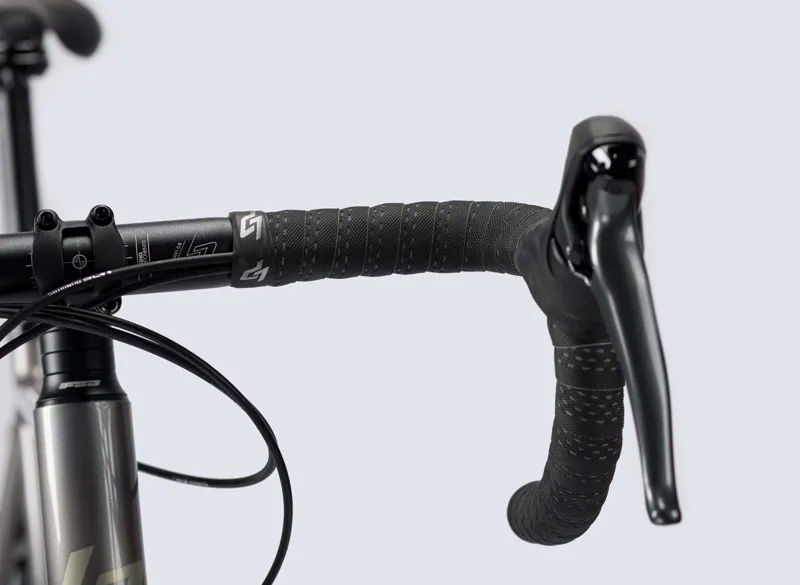 2021 Lapierre Sensium 1.0 Road Bike in Silver-6