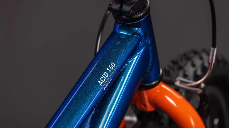 2026 Cube Acid 160 Kids Bike in Action Team-2