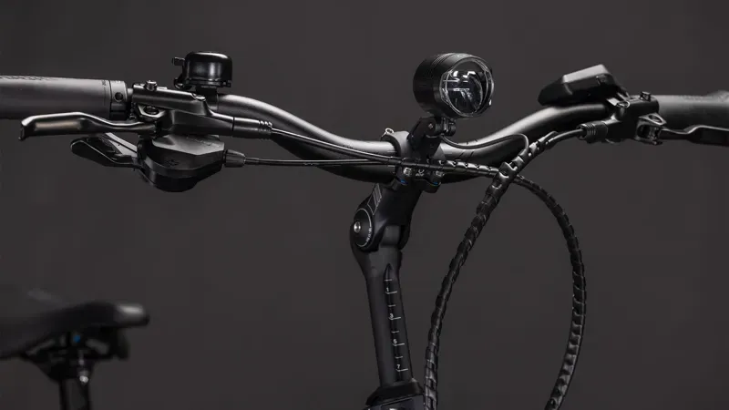 2026 Cube Compact Hybrid 545 E-Hybrid Bike in Royal Green and Black-7