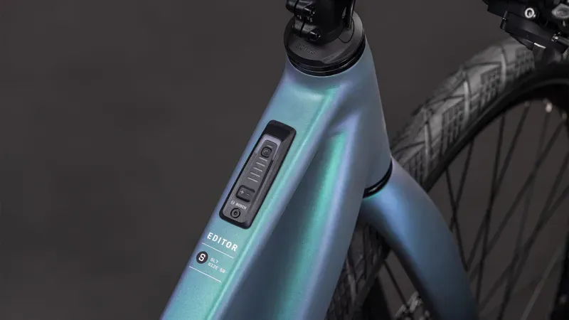 2026 Cube Editor Hybrid SLT 400x Trapeze City E-Bike In Smaragd Grey/Prism-2