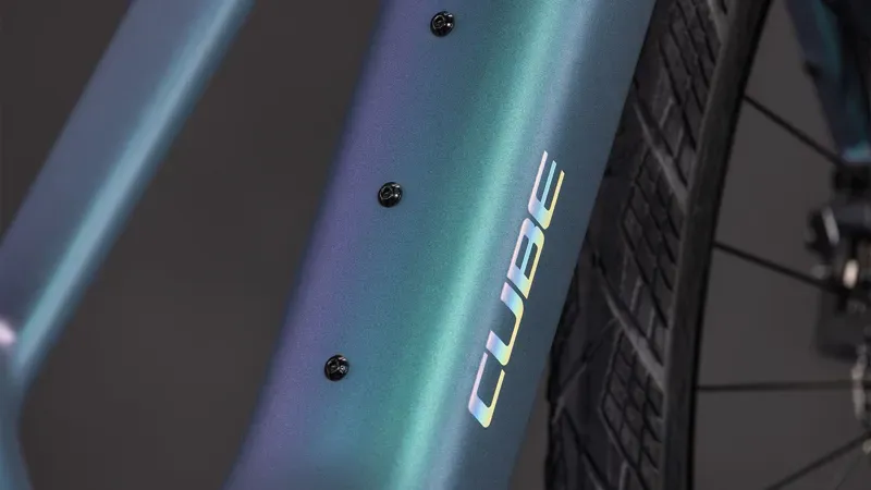 2026 Cube Editor Hybrid SLT 400x Trapeze City E-Bike In Smaragd Grey/Prism-3