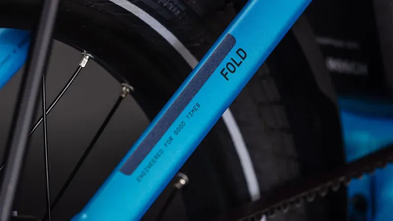 2026 Cube Fold Hybrid Comfort 545 eFolding Bike in Azure/Reflex-3