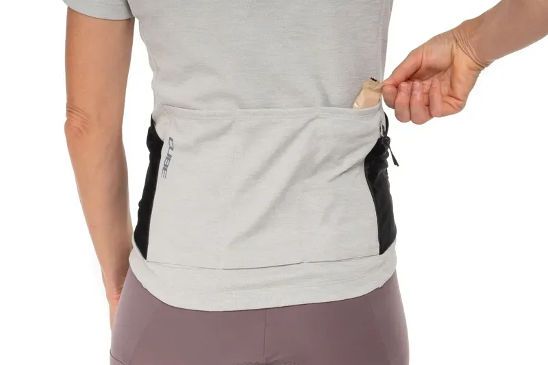 Cube Gravel Women's Jersey Full Zip Cargo Short Sleeve in Light Grey-6