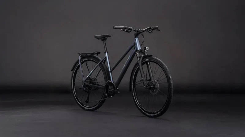 2026 Cube Kathmandu EXC Hybrid Bike in Metallic Grey/Chrome-8