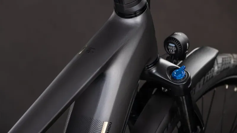 2026 Cube Kathmandu Hybrid Comfort Pro 800 in Slab Grey/Black-4