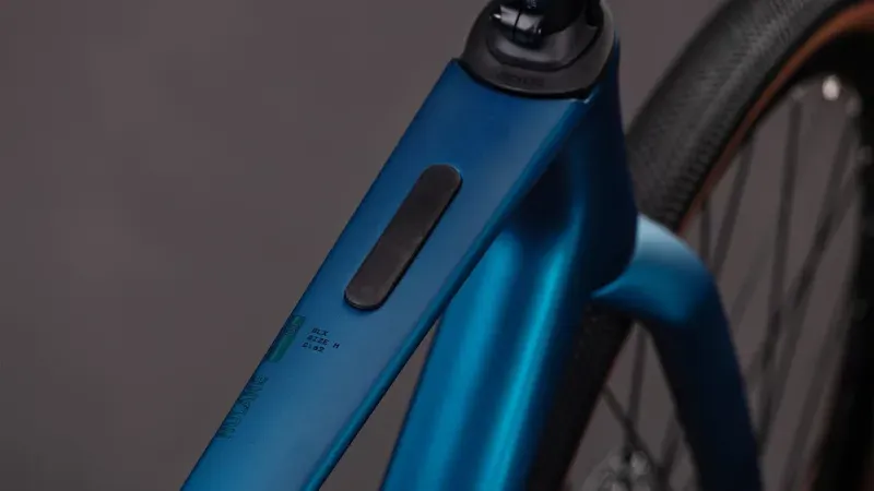 2026 Cube Nulane C:62 SLX Gravel Bike in Electric Blue-2