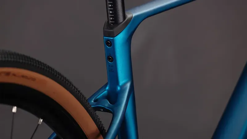 2026 Cube Nulane C:62 SLX Gravel Bike in Electric Blue-3