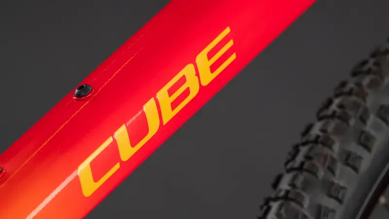 2026 Cube Numove 200 Disc Kids Bike in Red Rose/Peach-3