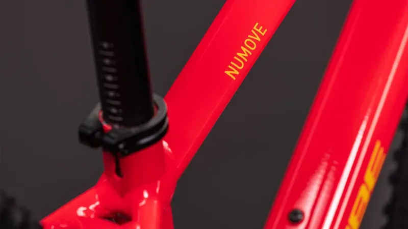 2026 Cube Numove 240 Disc Kids Bike in Red Rose/Peach-2