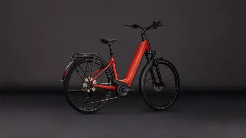 2026 Cube Nuride Hybrid Pro 600 E-Gravel Bike in Chilli/Black-5