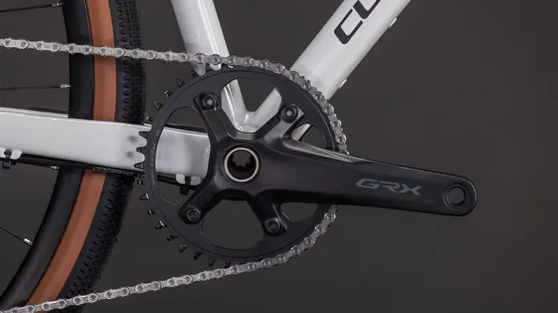 2026 Cube Nuroad EX Gravel Bike in Cotton/Grey-4