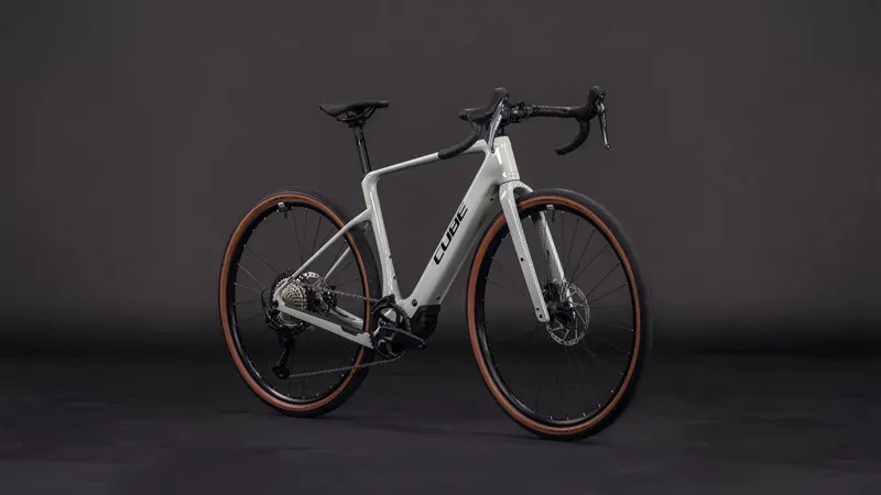 2026 Cube Nuroad Hybrid C:62 Race 400x E-Road Bike in Reed Beige/Black-1