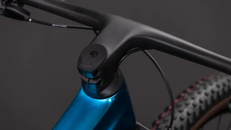 2026 Cube Phenix C:68X Race Mountain Bike in Chrome Blue/Liquid Blue-3