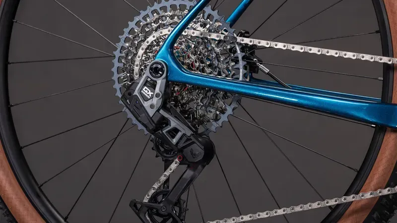 2026 Cube Reaction C:62 SLX Mountain Bike In Electric Blue/White-6