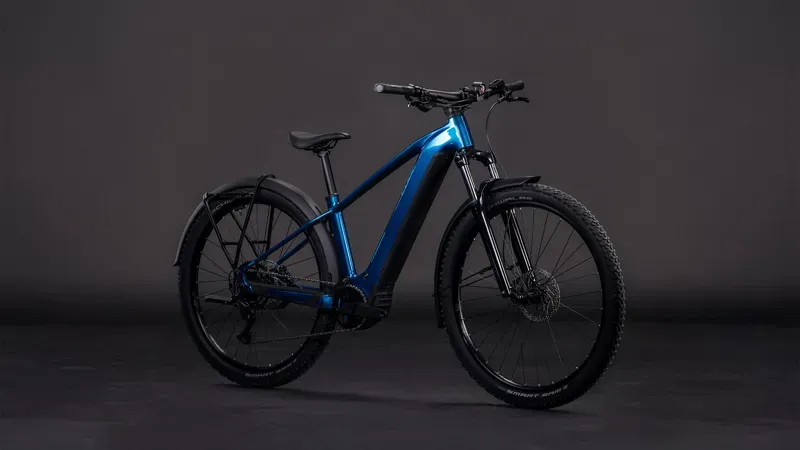 2026 Cube Reaction Hybrid Performance 600 FE E-MTB In Electric Blue/Dazzle-1