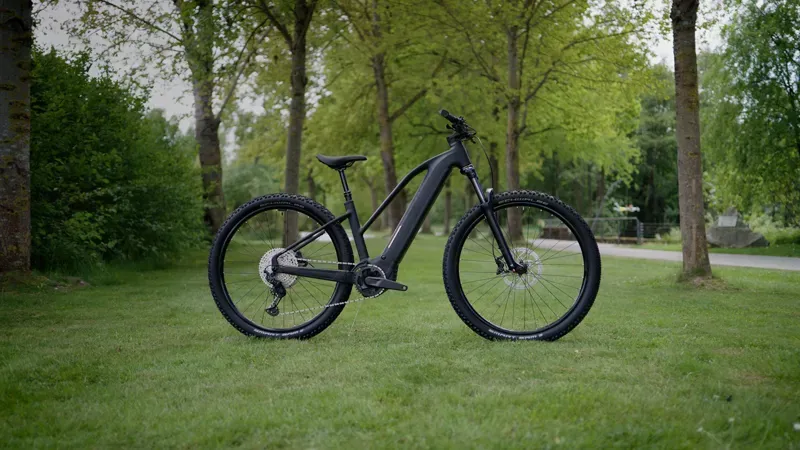 2026 Cube Reaction Hybrid Pro 800 E-MTB In Blackline-3