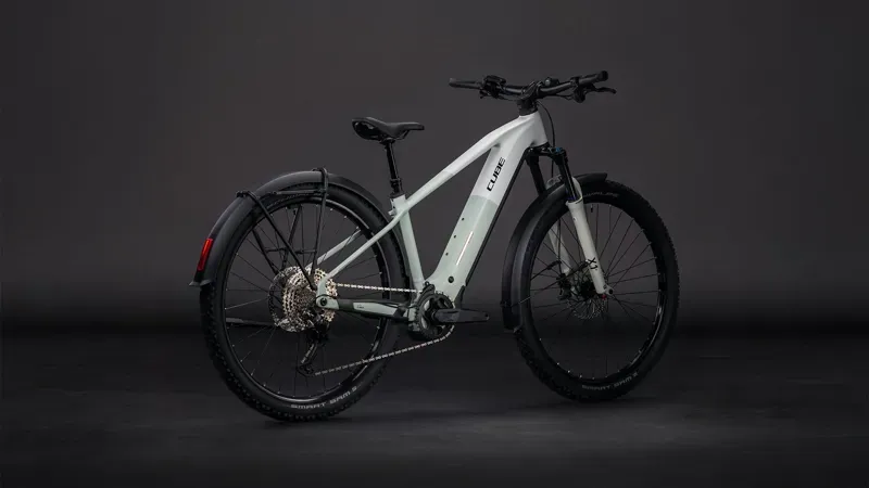 2026 Cube Reaction Hybrid Pro 800 FE E-MTB In Desert Stone/Dried Herbs-1