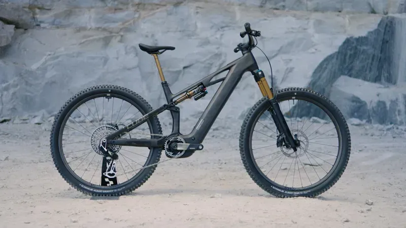 2026 Cube Stereo Hybrid One44 HPC SLT 800 E-MTB Carbon Grid/Chrome-1