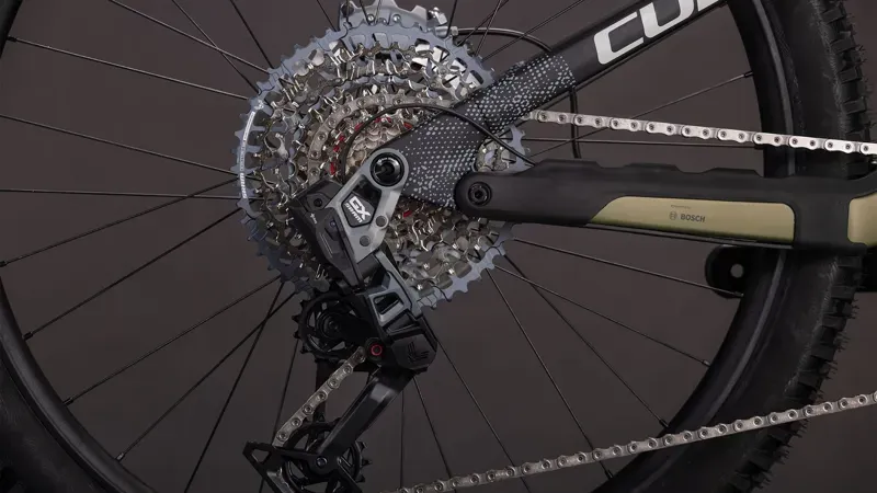 2026 Cube Stereo Hybrid One77 HPC TM 800 E-MTB in Reed Green/Matrix-5