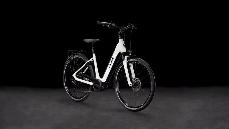 2026 Cube Supreme Hybrid One 500 City E-Bike in Desert Stone/Black-1