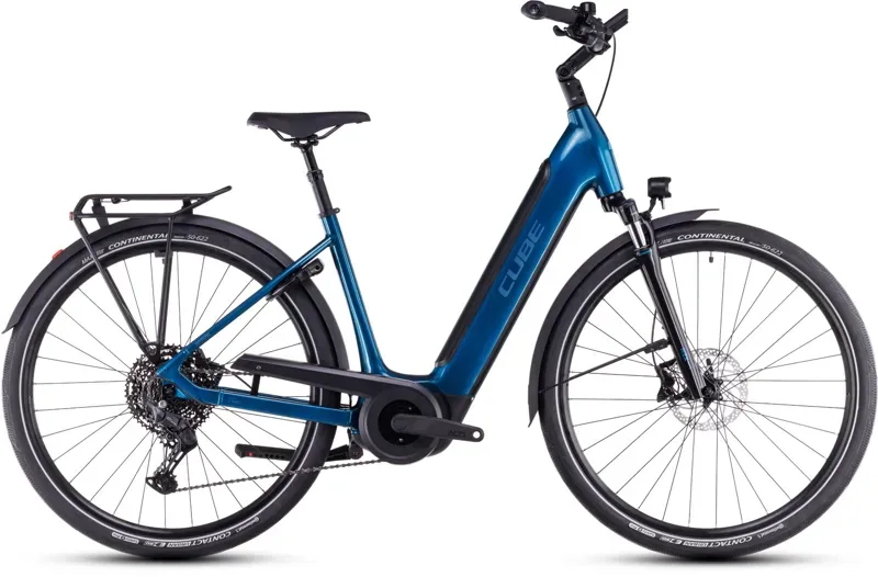 2026 Cube Supreme Hybrid Pro 625 City E-Bike In Electric Blue/Black