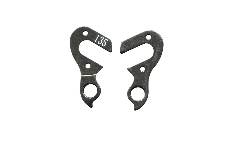 Cube Mech Hanger #135 in Black