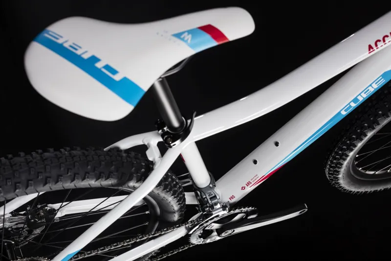 2019 Cube Access Womens Pro Hardtail Mountain Bike in White-3