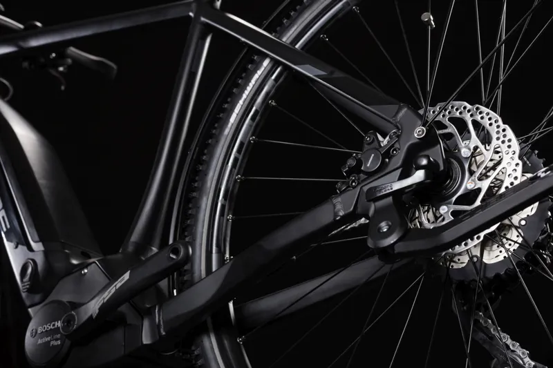 cube cross hybrid exc 500