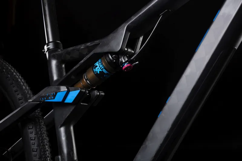 2019 Cube AMS 100 C:68 SLT 29 Carbon Mountain Bike in Black-3