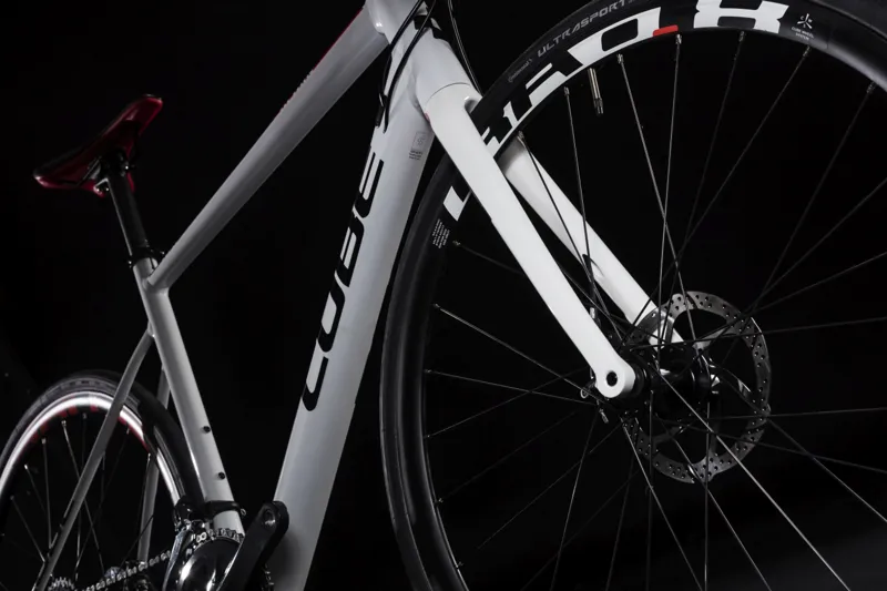 cube attain pro disc 2019 road bike