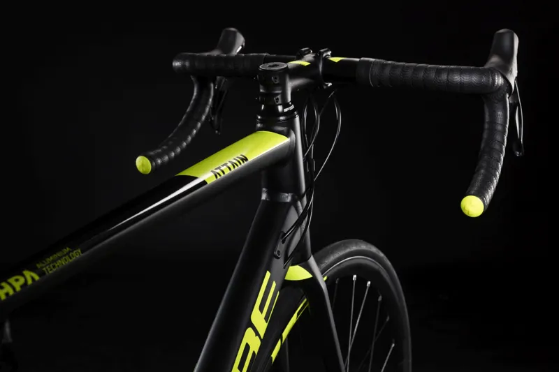 cube attain race disc