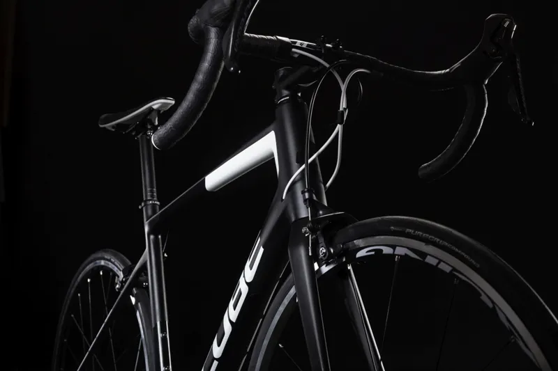 cube attain race 2020 road bike review