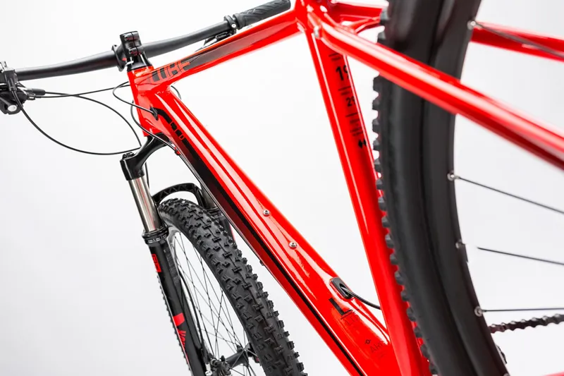2017 CUBE LTD RACE-4