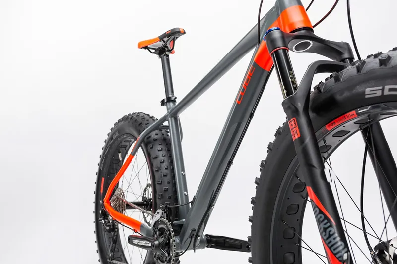 2017 CUBE NUTRAIL GREY FLASHRED
