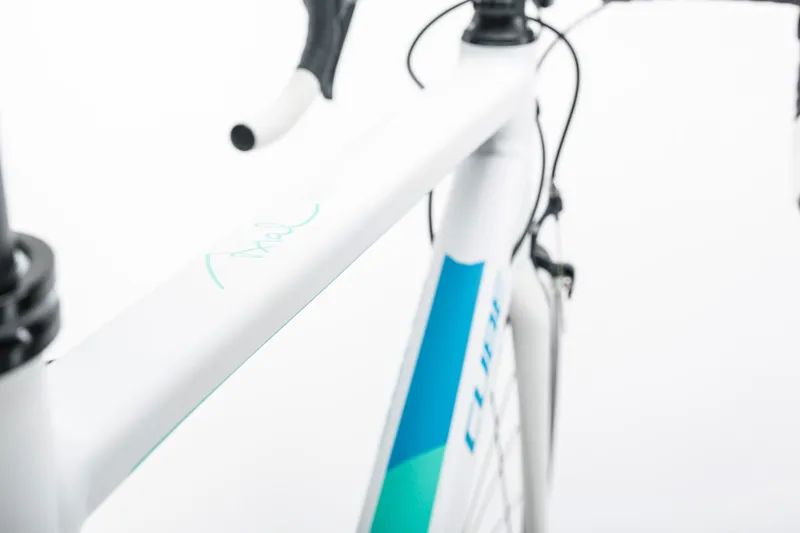 2017 LADIES CUBE AXIAL WLS WHITE/REEFBLUE-2